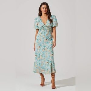 ASTR The Label midi dress!